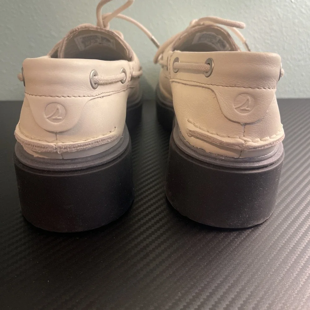 Sperry Bayside Boat Leather Shoes Womens Size 5.5M Style STS89208 White SEE PICS